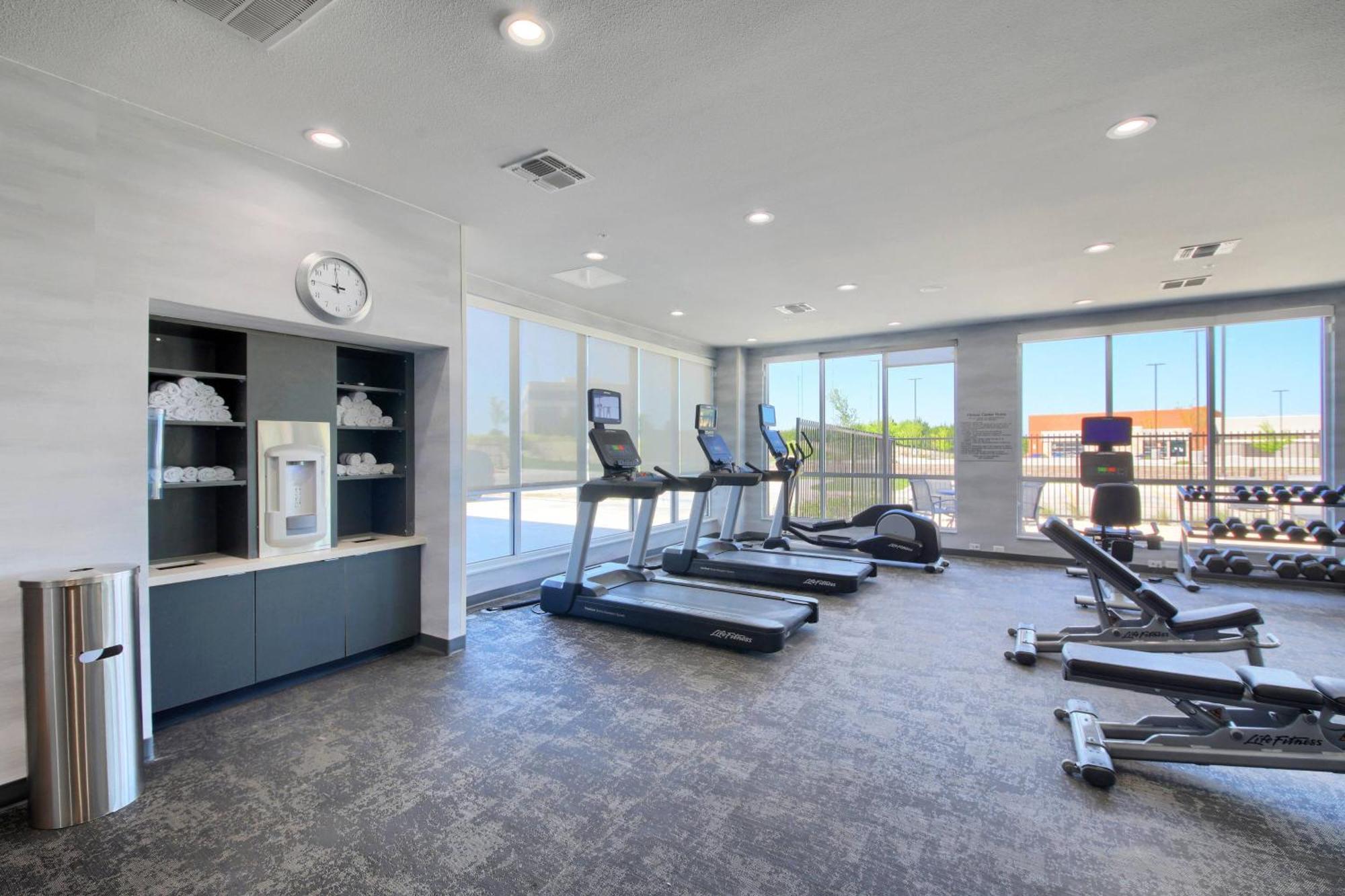Fairfield Inn & Suites By Marriott Dallas Сидар-Хилл Экстерьер фото