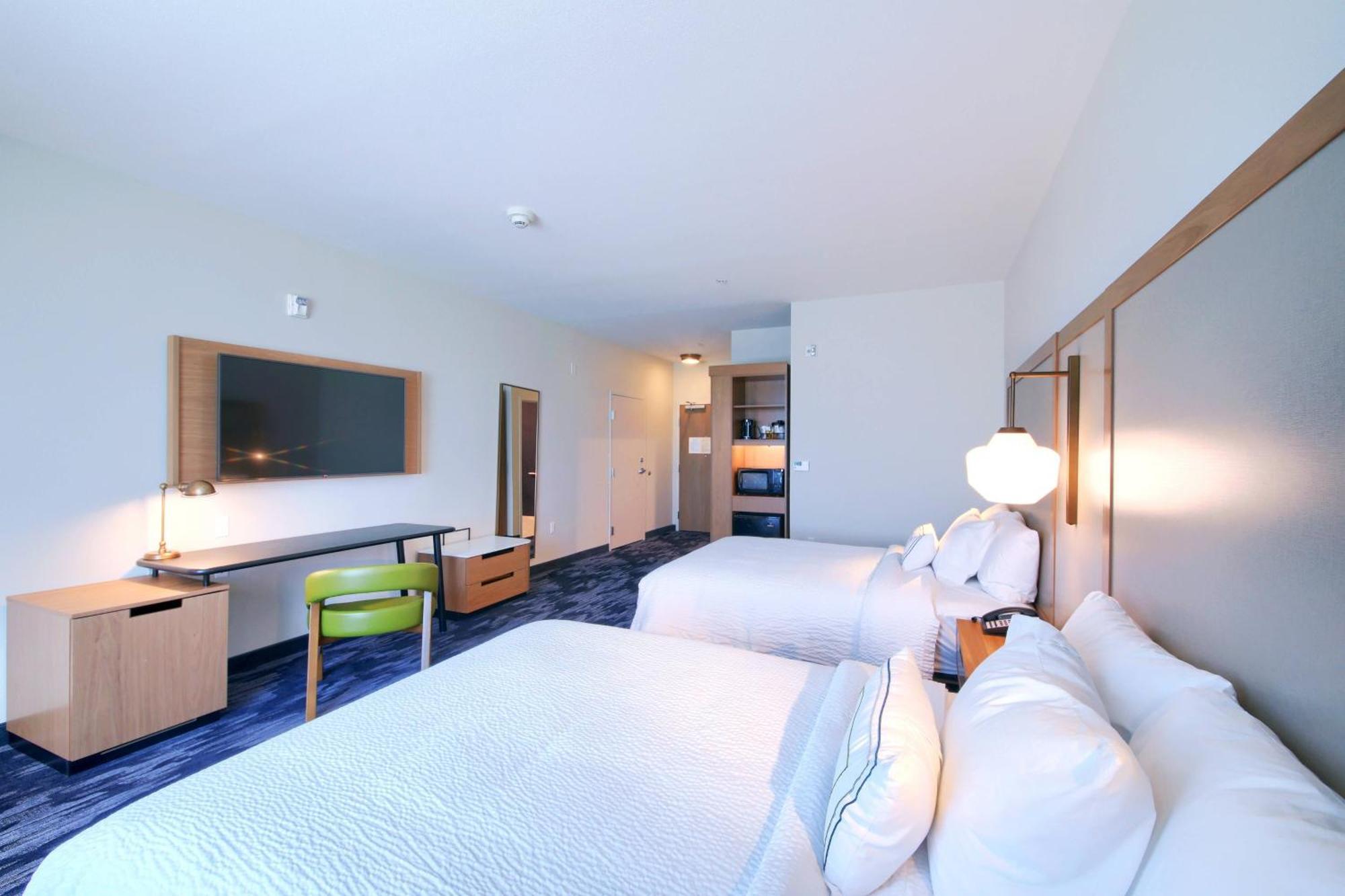 Fairfield Inn & Suites By Marriott Dallas Сидар-Хилл Экстерьер фото